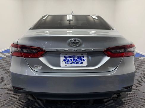Used 2023 Toyota Camry LE FWD image 10