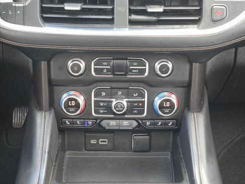 Used 2023 GMC Yukon AT4 image 19