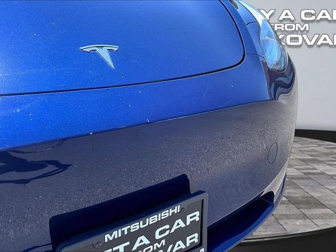 Used 2023 Tesla Model Y Long Range AWD/4WD image 27