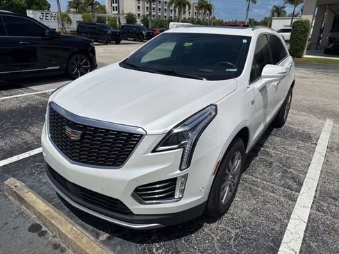 Certified 2022 Cadillac XT5 Premium Luxury w/ Technology Package image 1