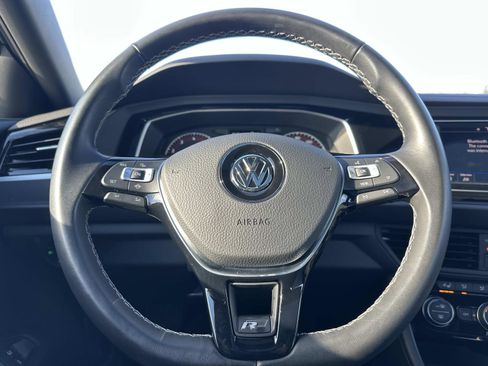 Used 2021 Volkswagen Jetta R-Line w/ R-Line Cold Weather Package image 21