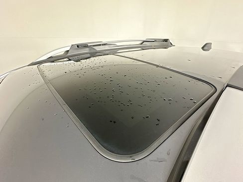 Used 2023 Subaru Outback Touring image 30