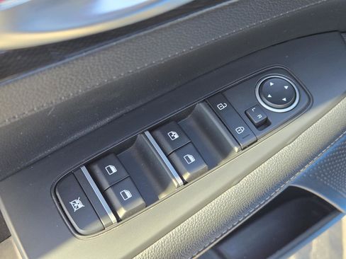 Used 2023 Kia Forte GT-Line w/ GT-Line Premium Package image 22