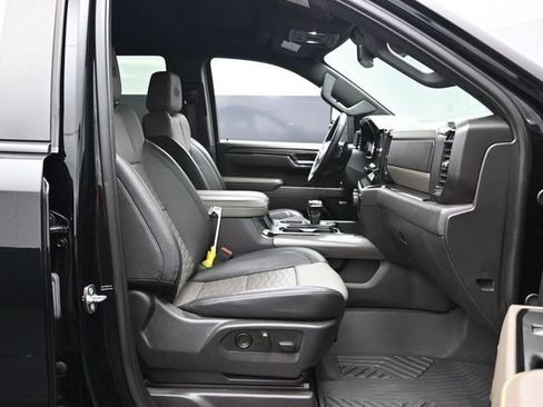 Used 2024 Chevrolet Silverado 1500 ZR2 w/ ZR2 Bison Edition AWD/4WD image 23