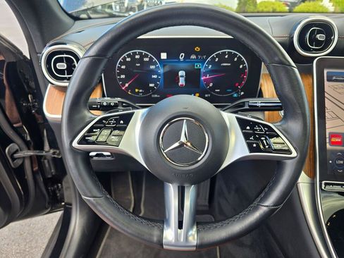 Used 2024 Mercedes-Benz GLC 300 4MATIC w/ Driver Assistance Package image 14