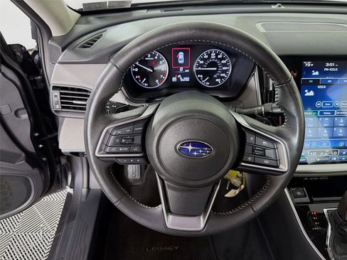 Used 2025 Subaru Legacy Premium AWD/4WD image 3