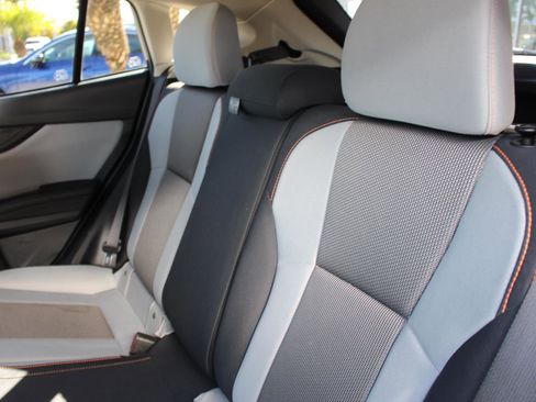 Used 2022 Subaru Crosstrek 2.0i Premium w/ Popular Package #4 image 32