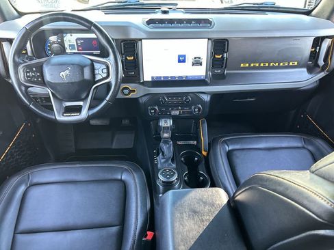 Used 2021 Ford Bronco Badlands AWD/4WD image 12