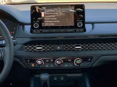Used 2025 Honda Accord SE image 6