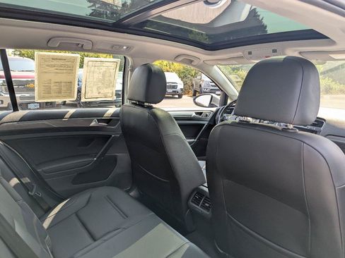 Used 2018 Volkswagen Golf Alltrack AWD/4WD image 33