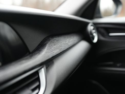 Used 2020 Alfa Romeo Stelvio Sport w/ Cold Weather Package image 31