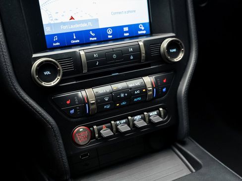 Used 2020 Ford Mustang Shelby GT500 w/ Technology Package image 54