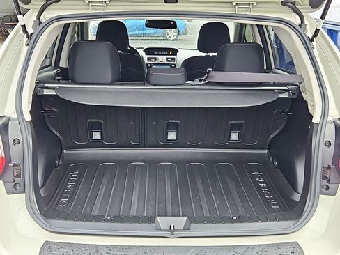 Used 2015 Subaru Crosstrek 2.0i Premium image 24