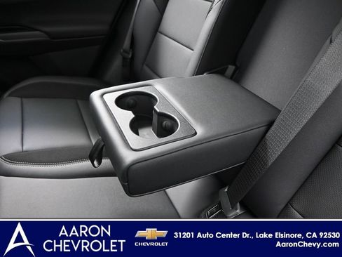 New 2026 Chevrolet Equinox EV LT image 13