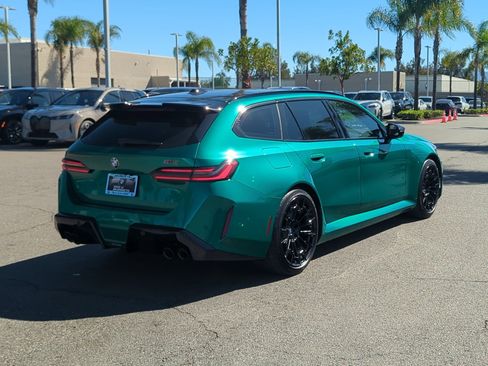 Used 2025 BMW M5 Touring w/ M Driver's Package image 10