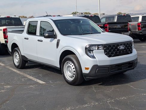 New 2025 Ford Maverick XL w/ Equipment Group 102A image 2