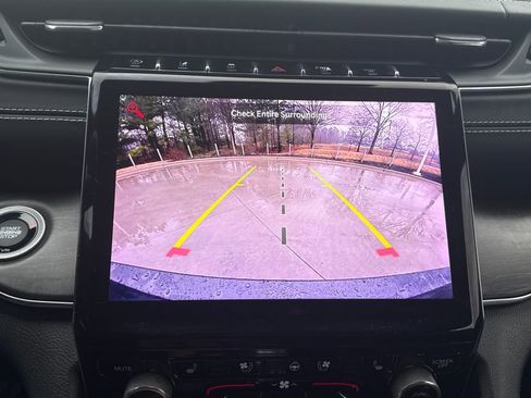 Used 2022 Jeep Grand Cherokee L Overland w/ Luxury Tech Group IV image 24