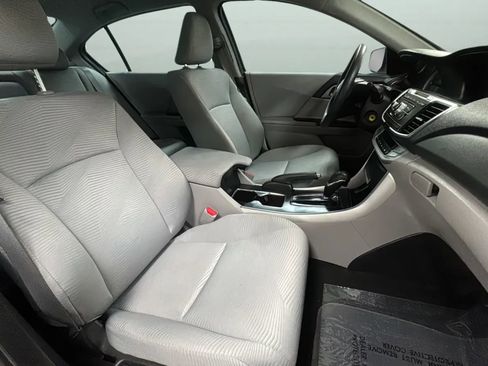 Used 2015 Honda Accord LX image 20