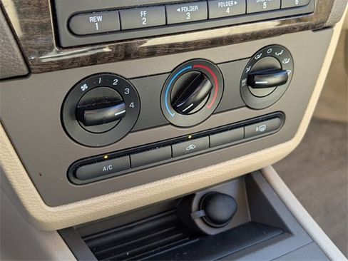 Used 2006 Mercury Milan Premier image 18