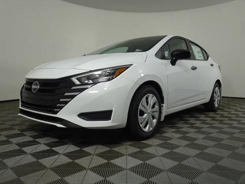 New 2025 Nissan Versa S w/ Trunk Package image 15