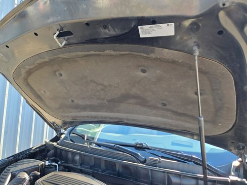 Used 2017 Cadillac XT5 Platinum image 72