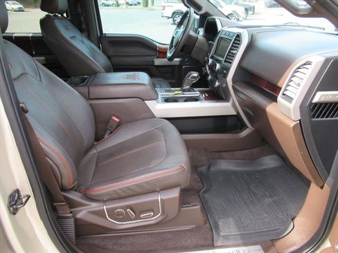 Used 2017 Ford F150 King Ranch w/ Equipment Group 601A Luxury image 12