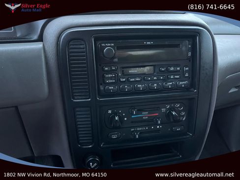 Used 2001 Ford Windstar LX image 6