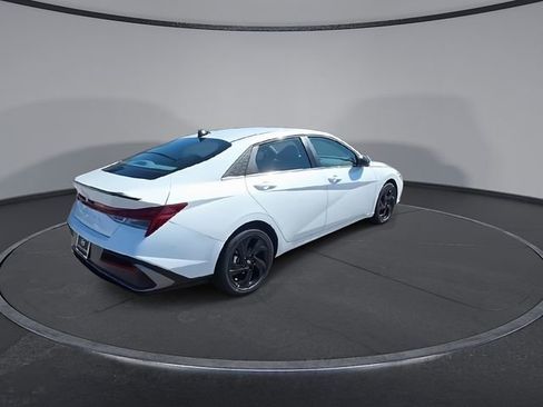 New 2026 Hyundai Elantra SEL Sport Premium w/ Cargo Package FWD image 9