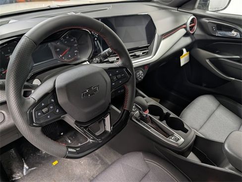 New 2026 Chevrolet Trax RS w/ Sunroof Package image 16