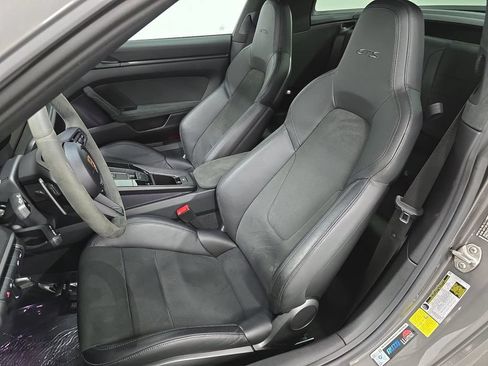 Certified 2023 Porsche 911 Targa 4 GTS AWD/4WD image 5