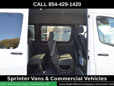 Used 2025 Mercedes-Benz Sprinter 2500 image 37