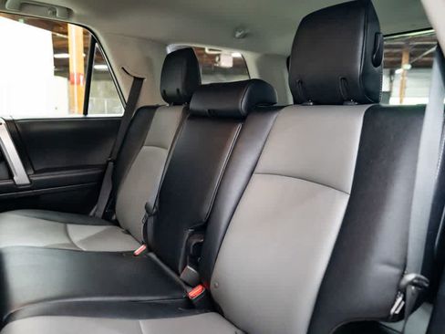 Used 2022 Toyota 4Runner SR5 Premium w/ Moonroof Package AWD/4WD image 28