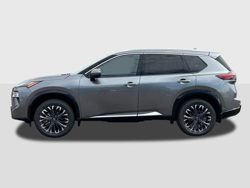 New 2026 Nissan Rogue Platinum w/ Platinum Premium Package image 2