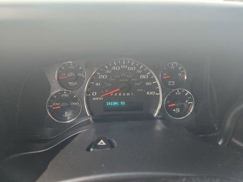 Used 2017 GMC Savana 3500 image 20