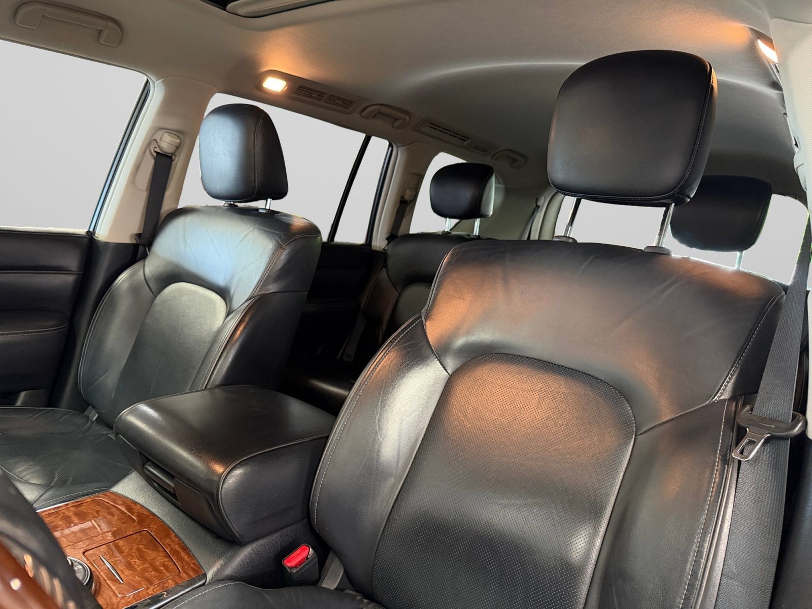 Used 2018 INFINITI QX80 4WD w/ Driver Assistance Package image 37