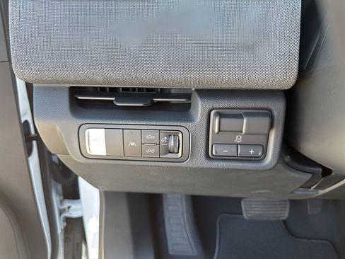 New 2026 GMC Sierra EV Elevation image 28