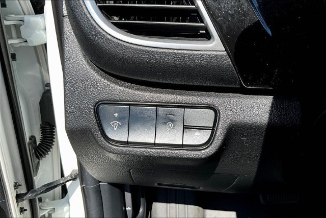 Certified 2024 Kia Seltos S FWD image 15