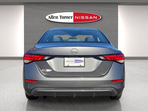 Used 2024 Nissan Sentra S image 7