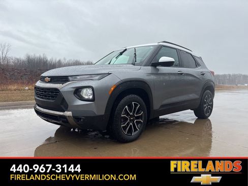 Certified 2023 Chevrolet TrailBlazer ACTIV w/ Sun and Liftgate Package image 1