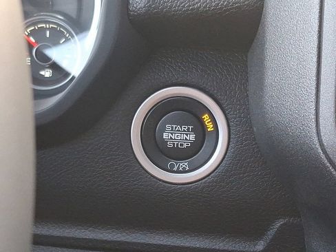 New 2024 RAM 3500 Tradesman w/ Safety Group AWD/4WD image 13
