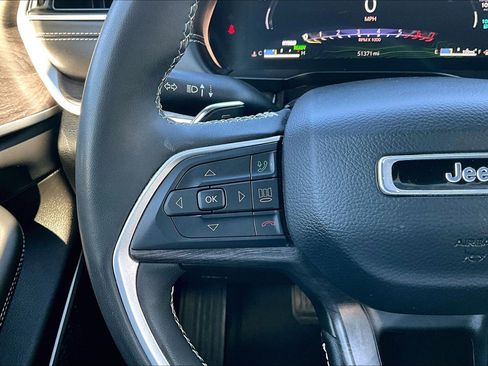 Used 2024 Jeep Grand Cherokee Limited 4xe image 11