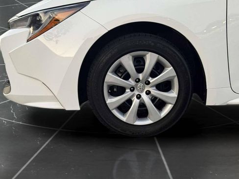 Used 2022 Toyota Corolla LE FWD image 24