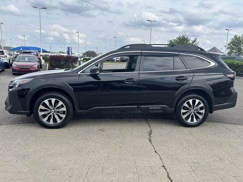 Certified 2025 Subaru Outback Limited AWD/4WD image 4