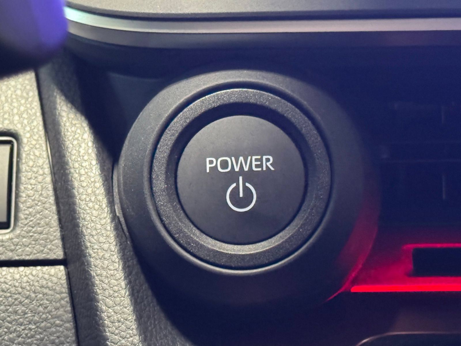 New 2026 Toyota Prius Plug-In Hybrid FWD image 27