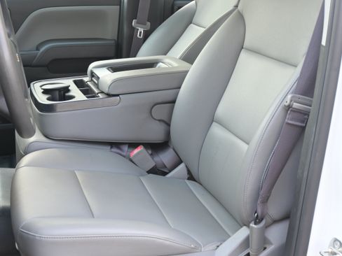 Used 2017 Chevrolet Silverado 2500 W/T RWD image 16