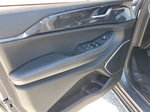 Used 2022 Jeep Grand Cherokee L Laredo AWD/4WD image 22