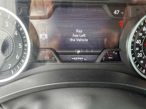 Used 2025 RAM 1500 Big Horn image 12