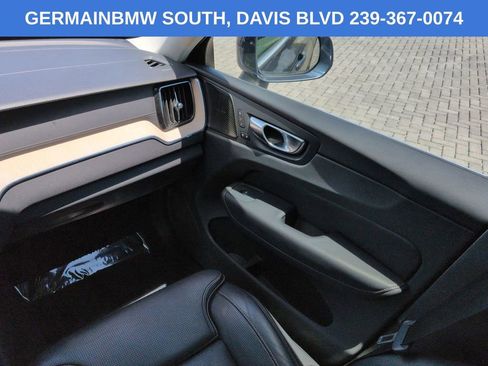 Used 2021 Volvo XC60 T5 Inscription AWD/4WD image 18