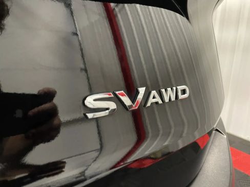 Used 2021 Nissan Rogue SV AWD/4WD image 13