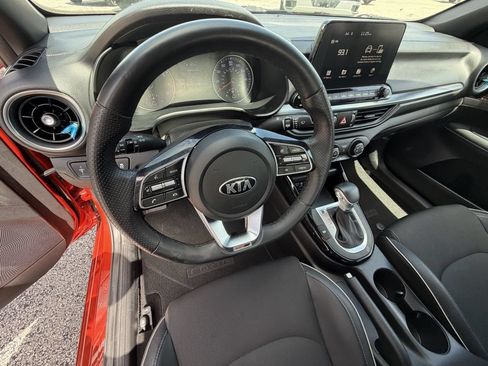 Used 2021 Kia Forte GT-Line FWD image 18